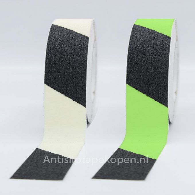 anti slip tape glow in dark zwart-wit 50 mm